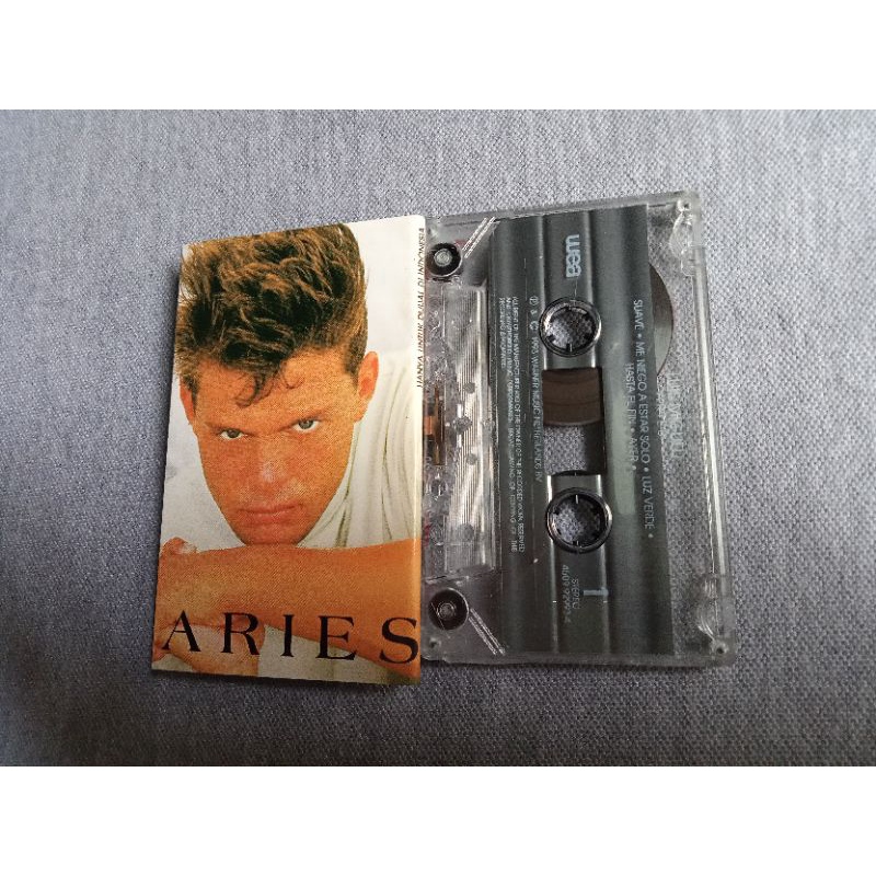 เทปคาสเซ็ท Luis Miguel - Aries