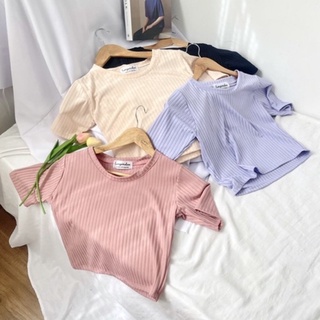 {120.- : CODE : WFLQPQ} 🍯เสื้อครอปผ้าไหมพรมนิ่ม ผ้าร่องใหญ่เนื้อบางน้า ใส่สบาย น่ารักมากกกค่า🍯