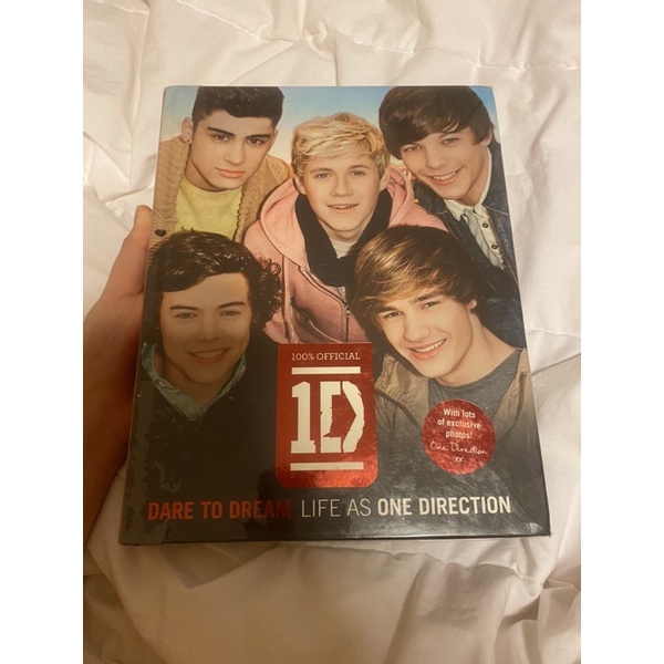 หนังสือ One direction Dare to dream book