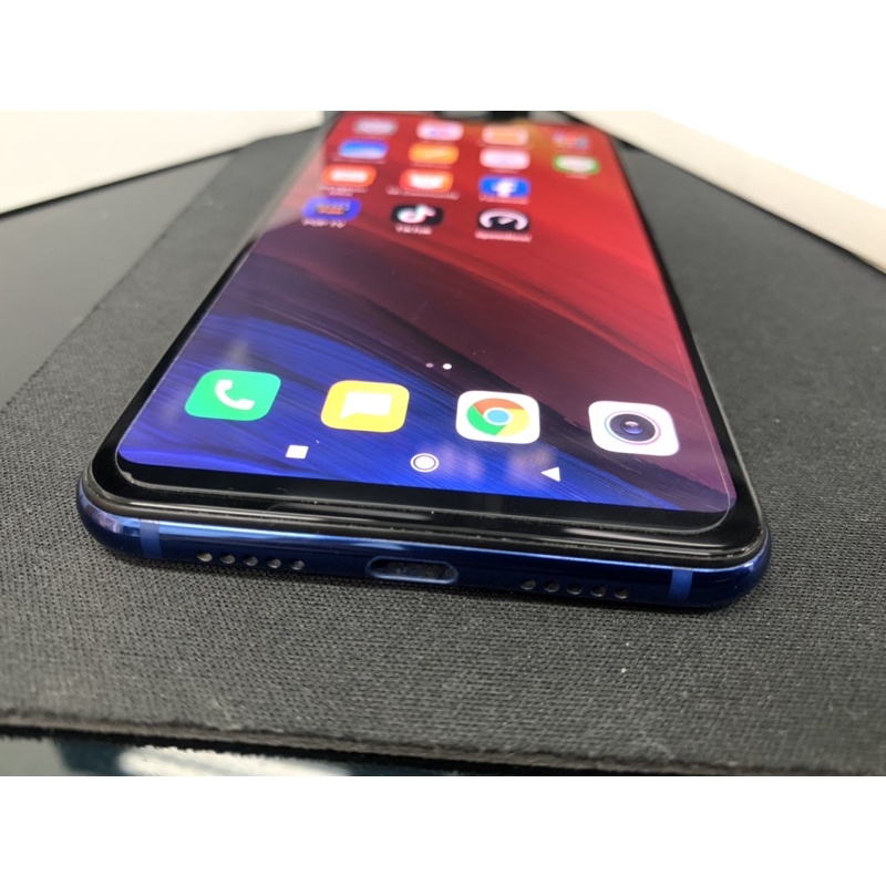 mi 8 lite สภาพใหม่ใช้งานน้อยครบกล่องหายาก - singhanat2019 - ThaiPick