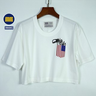 inning เสื้อยืดผู้หญิง สกรีนลาย usa gun ทรงครอปสั้น Crop Oversize Cintage