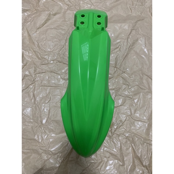 บังโคลนหน้า kx85 (แท้)