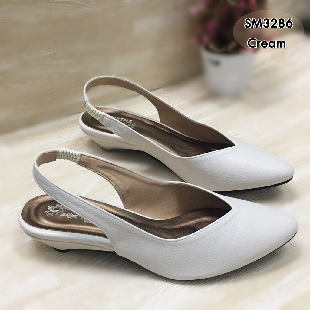prettycomfort รองเท้าคัทชู ทรงหัวแหลม มีสายรัดส้น SM3286