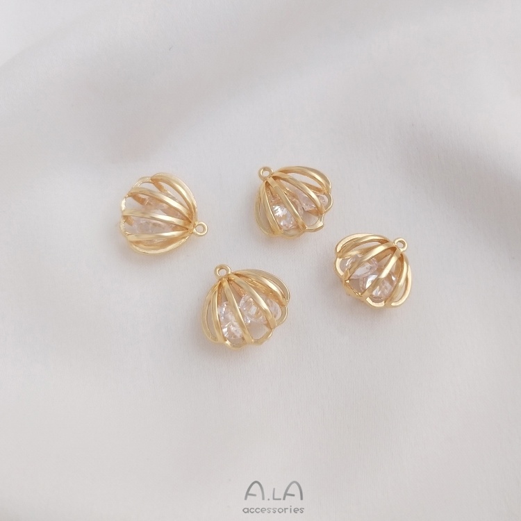 【 เครื่องประดับ DIY 】จี้หอยเชลล์ ชุบทอง 14k ประดับเพทาย สําหรับตกแต่งภายใน สร้อยข้อมือ ต่างหู DIY【จี้ / ลูกปัดห้อย/จี้สร้อยคอ/จี้ทอง/จี้ห้อย】