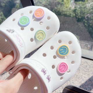 5 ชิ้น ที่มีสีสัน หน้ายิ้ม croc jibz จี้ Charm-croc /jibz /ปุ่ม croc /Charm /DIY