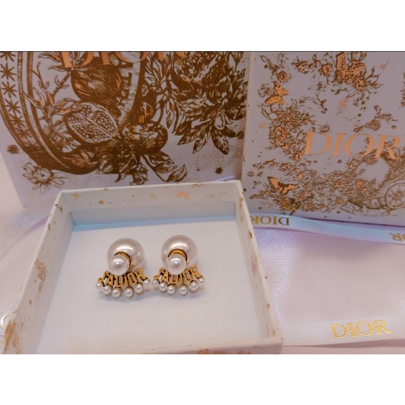 ต่างหูดิออร์ ต่างหูDior