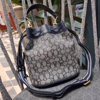 COACH C3853 FIELD BUCKET BAG IN SIGNATURE JACQUARD