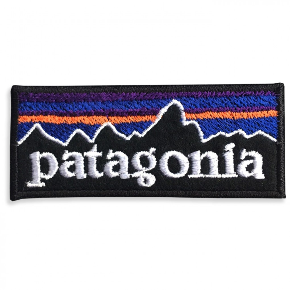 อาร์มปักลาย  Patagonia ปักน้ำเงินม่วงส้มขาวพื้นดำ งานละเอียดสินค้าผลิตในไทยพร้อมจัดส่ง รุ่น P7Aa52-0