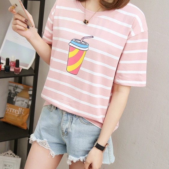 SUNDAY2020  เสื้อยืดคิ้วท์ๆลายริ้วสลับขาวน่ารักมากกก  แมทช์กับกางเกงกระโปงก็ปัง  ห้ามพลาด – โปรปัง