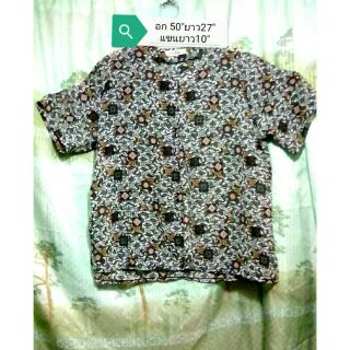เสื้อสาวอวบหรือคุุณแม่บ้าน ผ้าชีฟองหนา หรือจอเจีย ใส่สบายทั้งนอกบ้านในบ้าน แหวกข้าง มือสองยังใหม่ ซักสอาดพร้อมใส่
