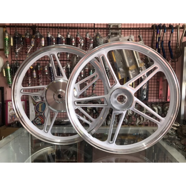 ล้อแม็ก Yamaha Mio,Fino ขอบ 17”  1.4*17/1.6*17   " Yusta Racing " M41