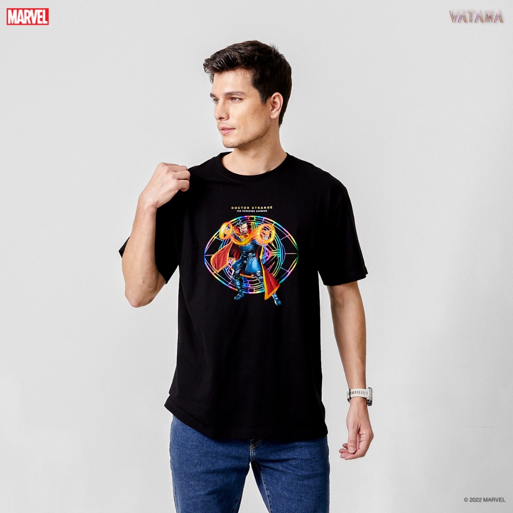 VATANA - เสื้อยืดแขนสั้น สีดำ พิมพ์ลาย Doctor Strange ลิขสิทธิ์ MARVEL