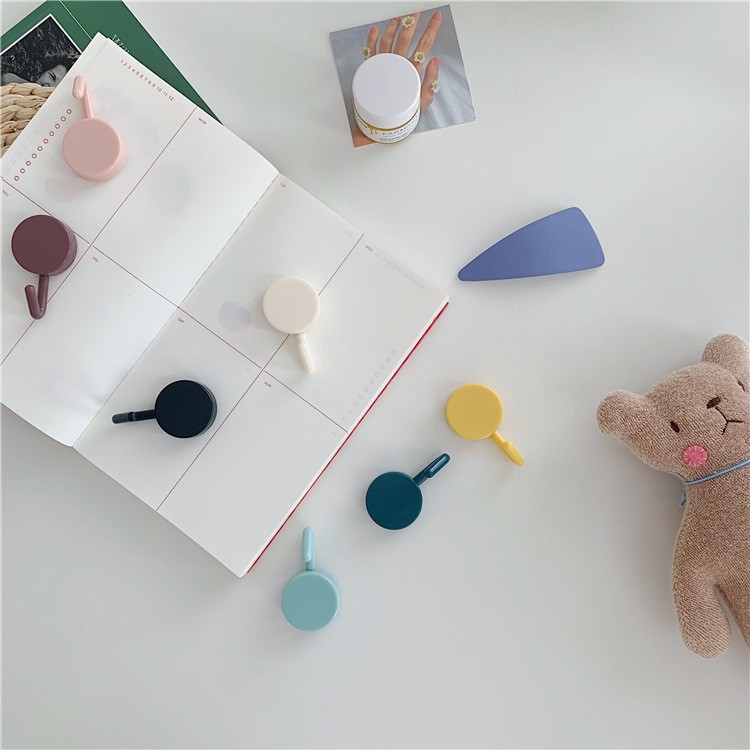 โอ้ยา丨อิน ตะขอสีลูกกวาดฟรีเจาะประตูไม่มีร่องรอยเล็บตะขอขนาดเล็กเสื้อผ้าตะขอแขวนติดผนังตะขอติดผนังตกแต่งบ้าน - รูปที่ 5