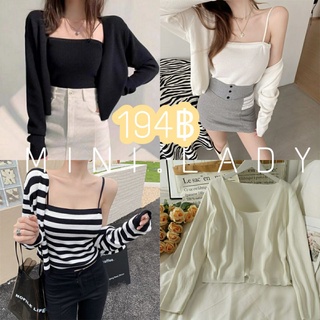 Mini.Lady❤️❤️❤️2022พร้อมส่งเสื้อคลุมกับสายเดี่ยวทรงสวยใส่แล้วดูดีสไตล์วินเทจสินค้าตรงปกทรงสวยผ้าดีของมันต้องมีน้า(51039)