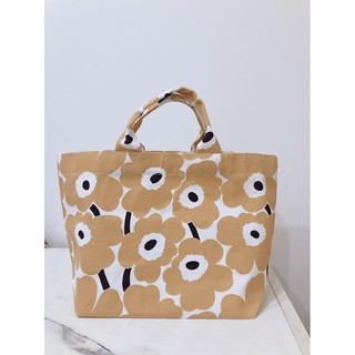 กระเป๋าผ้า Marimekko bag canvas ขนาดกลาง ทรงสวยๆค่ะ ใส่ของจุมากๆ พร้อมส่ง**