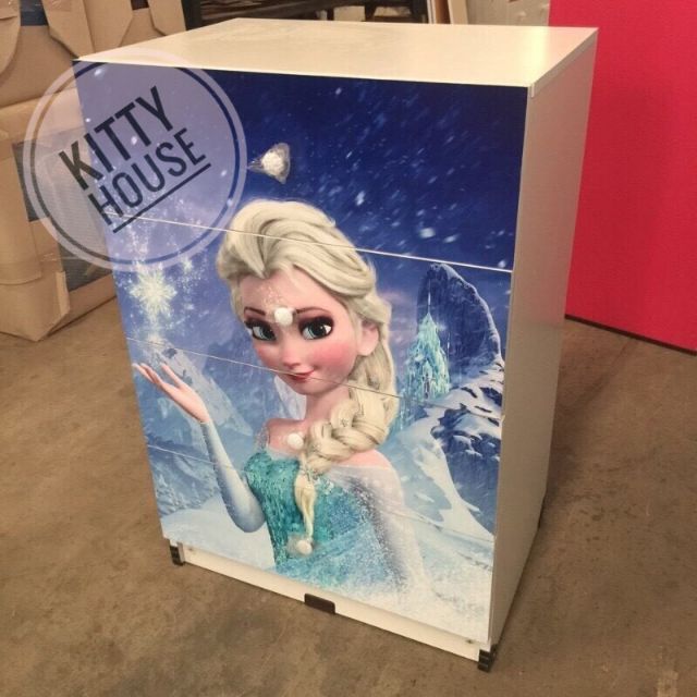 ลิ้นชัก4ช่องลายเจ้าหญิงเอลซ่า  ขนาด60*40*93cm