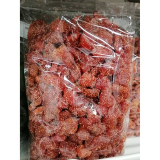 ผลสตอเบอรี่อบแห้ง (Dried Strawberry)