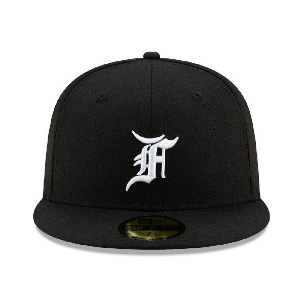 FOG - ESSENTIALS x New Era 59FIFTY FITTED Cap (BLACK)
