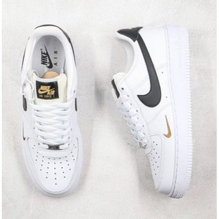 Nike Air Force107 Essential**สอบถามไซส์ก่อนสั่งซื้อทุกครั้งนะครับ**