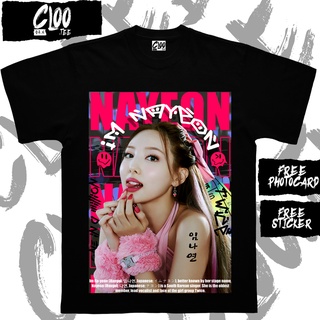 เสื้อยืดคอกลมเสื้อยืด พิมพ์ลาย Kpop NAYEON TWICE VER.2 CLOO.TEES-4XL