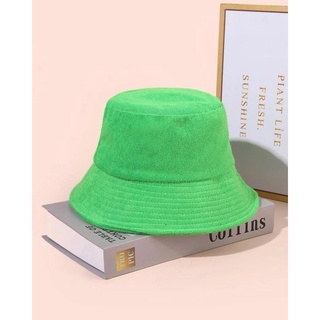 Kovie hat หมวกทรง bucket hat สีดี minimal น่ารัก สดใส เข้ากับชุดง่าย