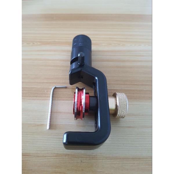 ตัวกรีดสายM1N  fiber optic adss,arss mini