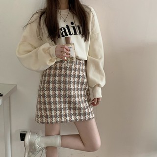 chuuchop_พร้อมส่ง(C6035)(C7475) 🧁🍋 PANNA COTTA skirt&amp;sweater กระโปรงทรงเอลายสก็อต&amp;เสื้อสเวตเตอร์แขนยาวสีครีม Matini