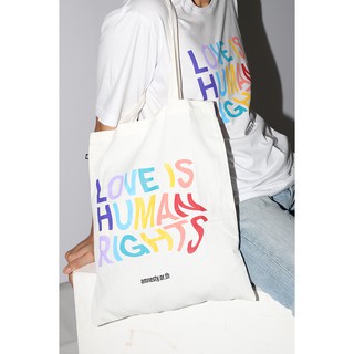 Love is Human Rights Tote Bag l กระเป๋าผ้าสีขาว ถุงผ้าพิมพ์ลาย สกรีนลาย Love is Human Rights