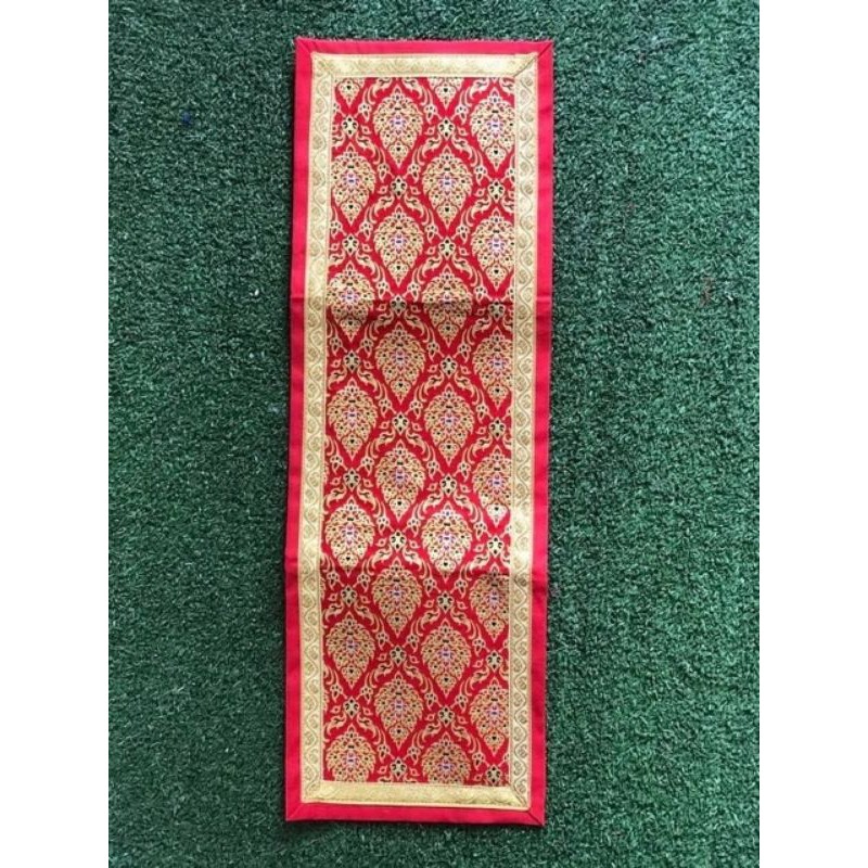 ผ้ารับประเคน​ ลายไทย​