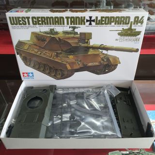 TAMIYA 35112 West German Leopard A4 Tank Kt 1/35