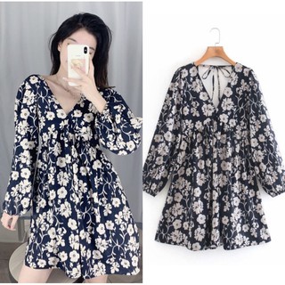 พร้อมส่ง Xs,S / M,L พรี 10 วัน เดรส ทรงใส่สบายแบบนี้กำลังฮิตเลยค่า   V Daisy Dress