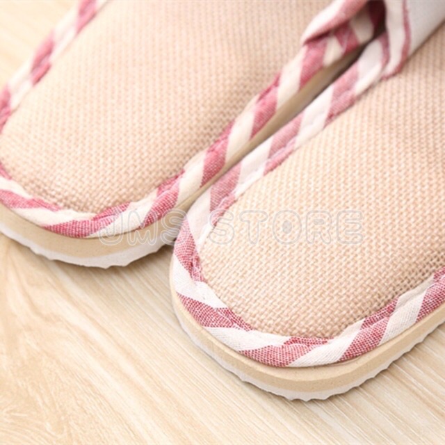 รองเท้าใส่ในบ้าน ลายขีด ใส่ในออฟฟิศ (เพิ่ม1ไซส์จากปกติ) พื้นมีกันลื่น สไตล์ญี่ปุ่น