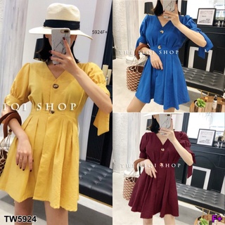 TW5924 Dress ชุดเดรสผ้าคอมพ์แขนตุ๊กตา ปลายแขนผูกโบว์ คอวีติดกระดุมเม็ดใหญ่ด้านหน้า ตีเกล็ด หน้า-หลัง