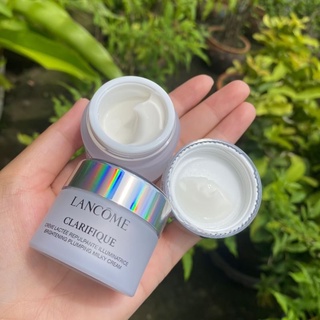 Lancome Clarifique Brightening Plumping Milky Cream ขนาดปกติ 15 mlครีมกลางคืนผิวกระจ่างใส ผิวอิ่มน้ำ