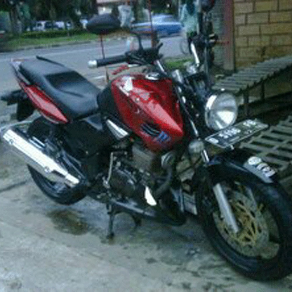 Tiger Revo Modif : Honda Tiger Modifikasi Honda Tiger Honda Tiger Tiger Revo Honda : Honda tiger revo yg dimodif kaki2 gajah.