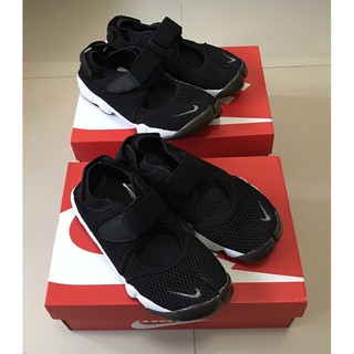 รองเท้า nike air rift ของแท้ มือสอง