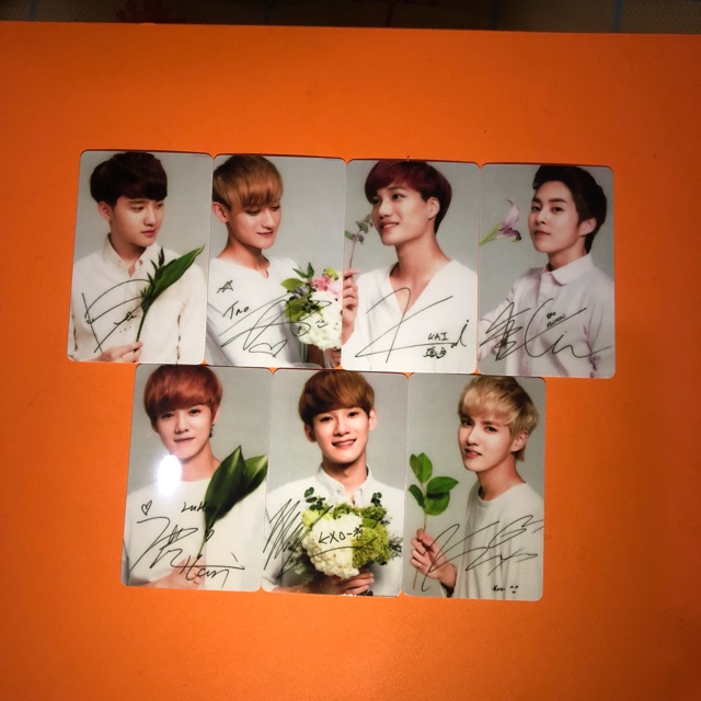 Card EXO