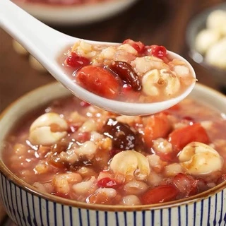 โจ๊กเมล็ดธัญญาพืช (达利园八宝粥)ขนาด360g พร้อมทาน เป็นอีกเมนูอาหารที่ได้ทั้งอร่อยและมีประโยชน์อย่างลงตัว รสชาติหอมอร่อยกลมกล่อ