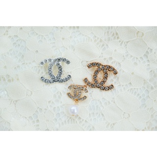 📌เข็มกลัดchanel 🎀พร้อมส่งในไทย🌈 งานน่ารัก แมทเข้ากับทุกชุด🔸️