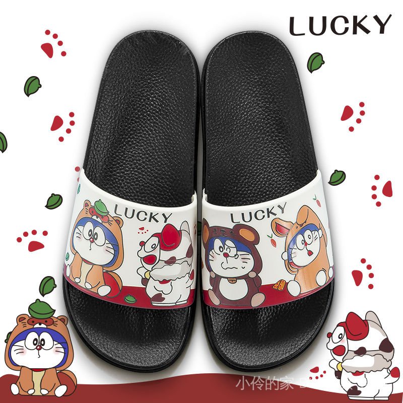 2021 โดราเอมอนรองเท้าแตะการ์ตูนน่ารักทิงเกอร์เบลล์รองเท้าแตะสร้างสรรค์ครัวเรือนอาบน้ํากลางแจ้งสวมใส่สาวหัวใจรองเท้าแตะรองเท้าแตะ