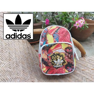 กระเป๋า 3 in 1 adidas สุดน่ารัก (ของใหม่)