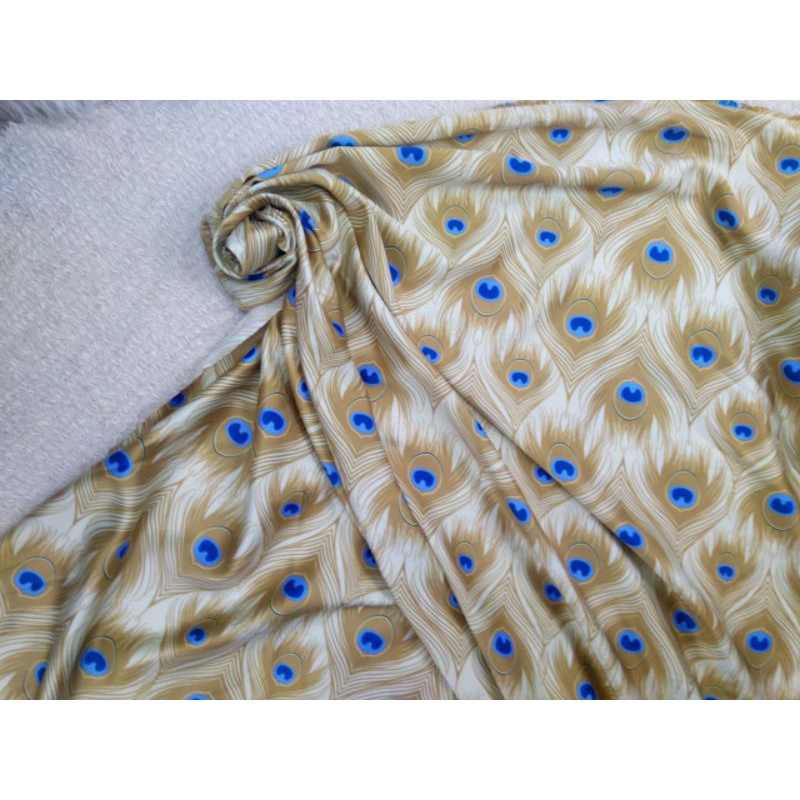 ผ้า Maxmara / วัสดุผ้าคลุมศีรษะ Maxmara ขนนกยูง