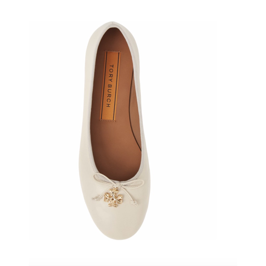 พร้อมส่งในไทย????รองเท้า TORY BURCH Logo Charm Ballet Flat(หนังทั้งคู่ ...