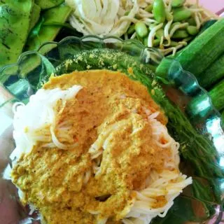 พริกแกงใต้ แท้ 100% จ.กระบี่ สดใหม่ ถุงซีล 500g ฮาลาล ไร้สารกันบูด (สำหรับทำ คั่วกลิ้ง แกงไตปลา แกงส้มใต้ น้ำยาขนมจีน)
