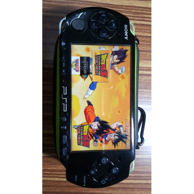 เครื่องเกมส์ PSP รุ่น 3000 (มือสอง) สภาพเครื่อง 95%