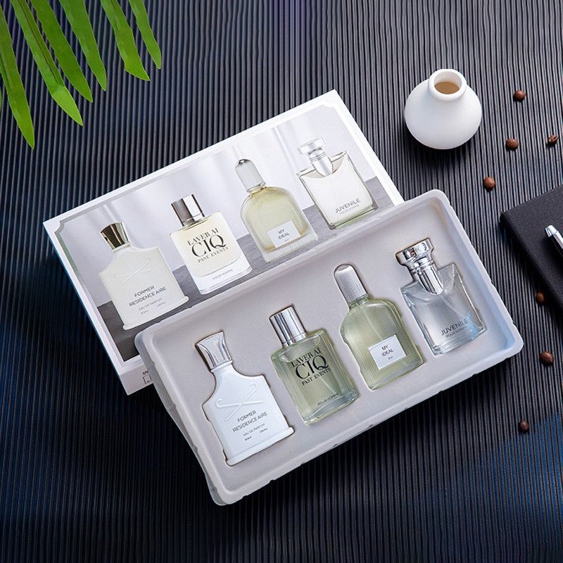 LAVER AI GIQ น้ำหอมผู้ชาย เซต 4 ขวด 25ml*4 กลิ่นหอม ติดทน 4ขวด ไม่ซ้ำกัน น้ำหอม สยบกลิ่นตัว กลิ่นติดทน ราคา ถูกที่สุด ดีลบีเคเค แกลเลอรีภาพที่ 2