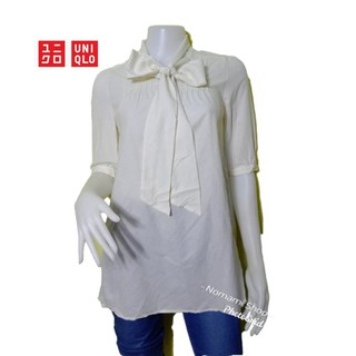 แบรนด์Uniqloเสื้อคอโบว์สีครีมอกวัดจริง38"