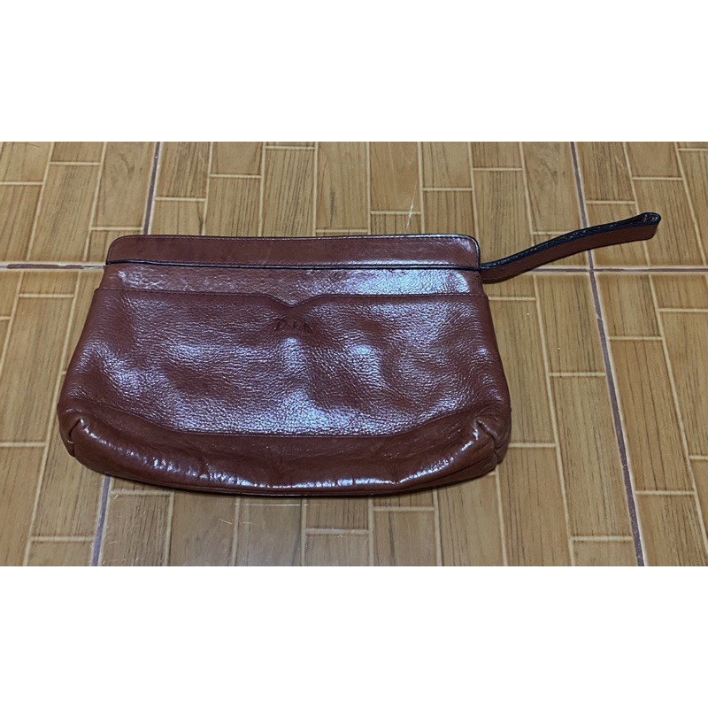 กระเป๋าคลัช หนังแท้ Dakota