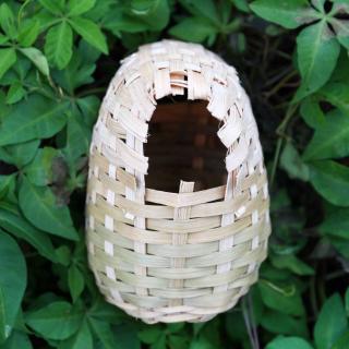 YH ✿✿ Natural Bamboo Bird House Hand Made Finch Hideout Cage Toy Outdoor Hut Shelter