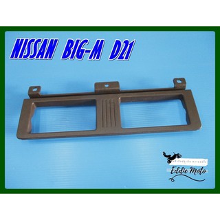 NISSAN BIG-M D21 AIR VENT FRAME for CENTER (C) "BROWN"  // กรอบช่องลมแอร์ อันกลาง สีน้ำตาล สินค้าคุณภาพดี